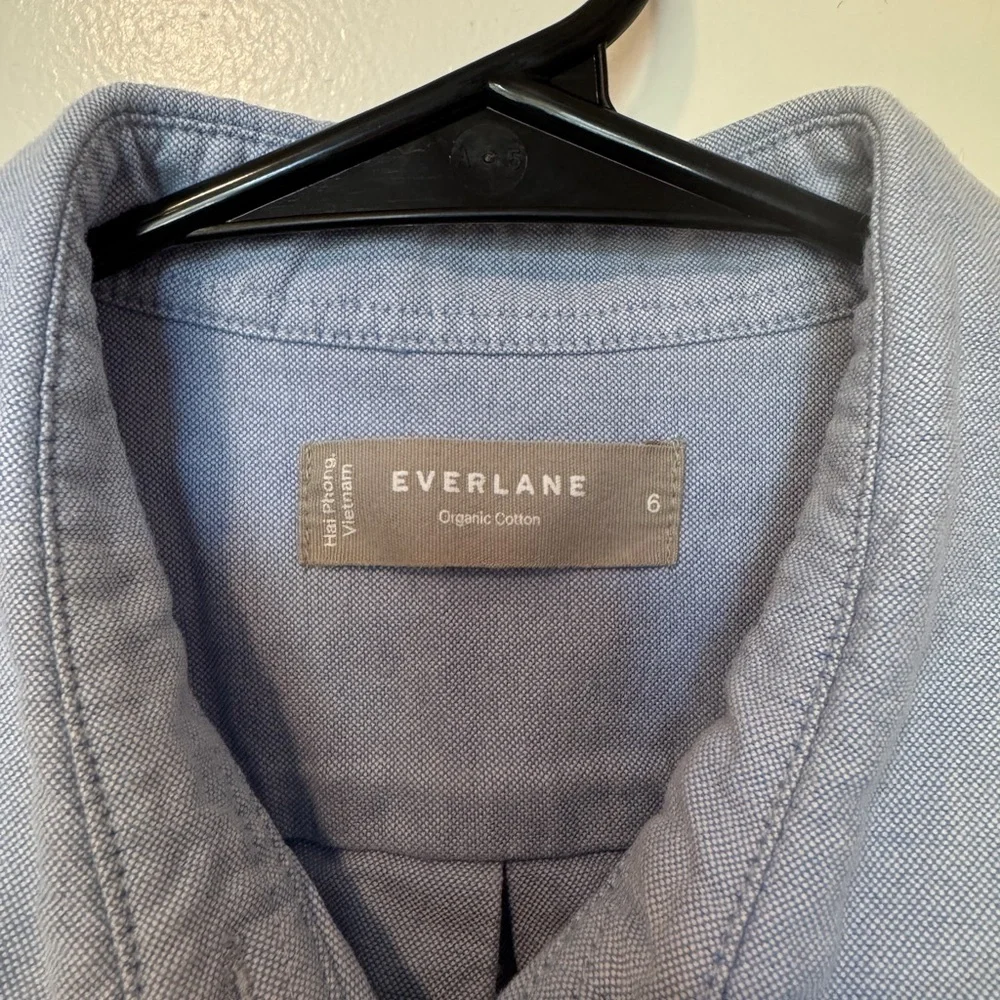 Everlane Light Blue Oxford Shirt - Picture 3 of 4